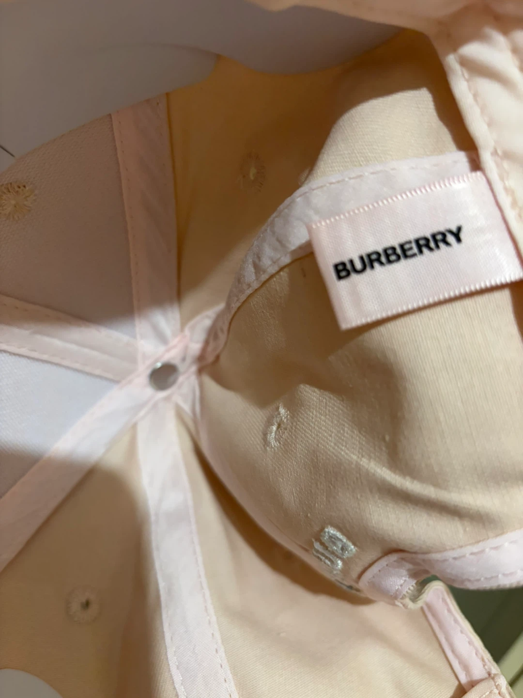 Burberry "HER" Embroidered Baseball Cap - Beige - photo 3