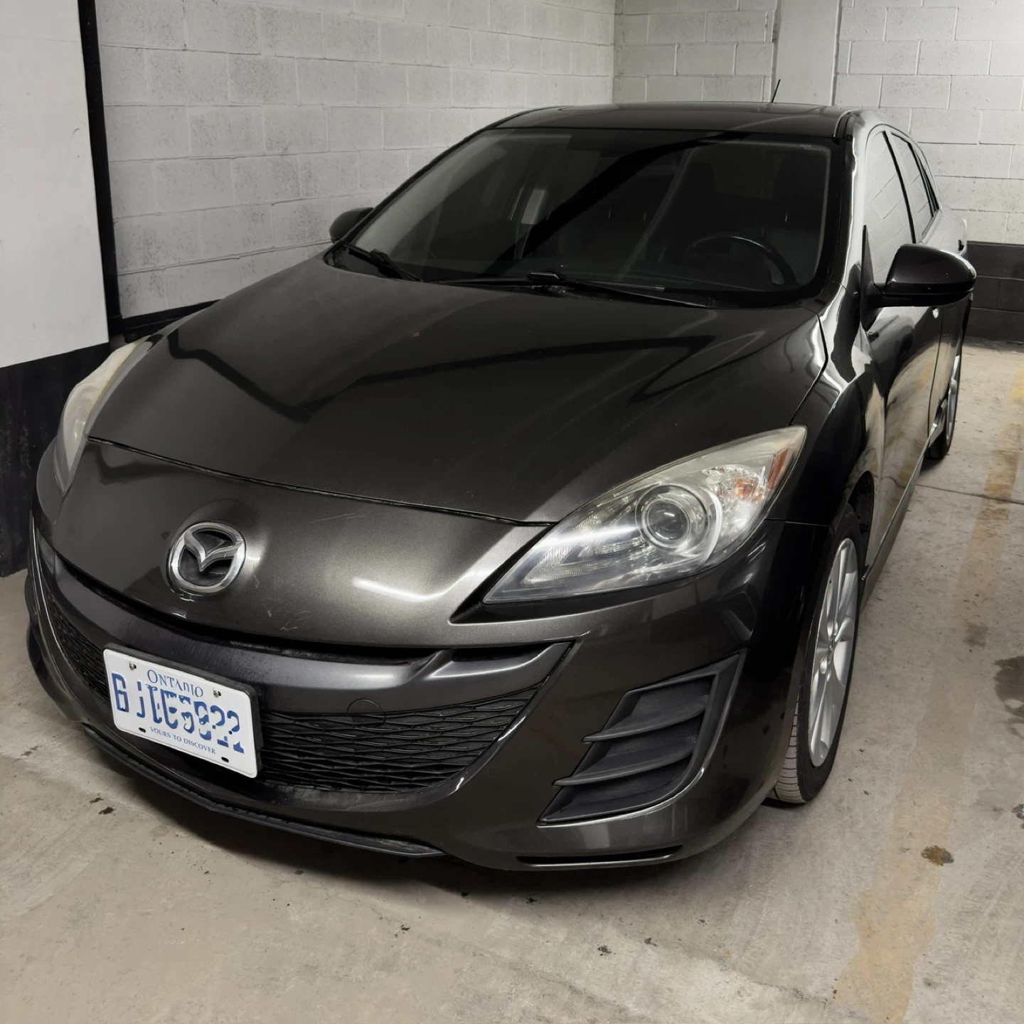 Mazda 3 2.5L Hatchback 2011