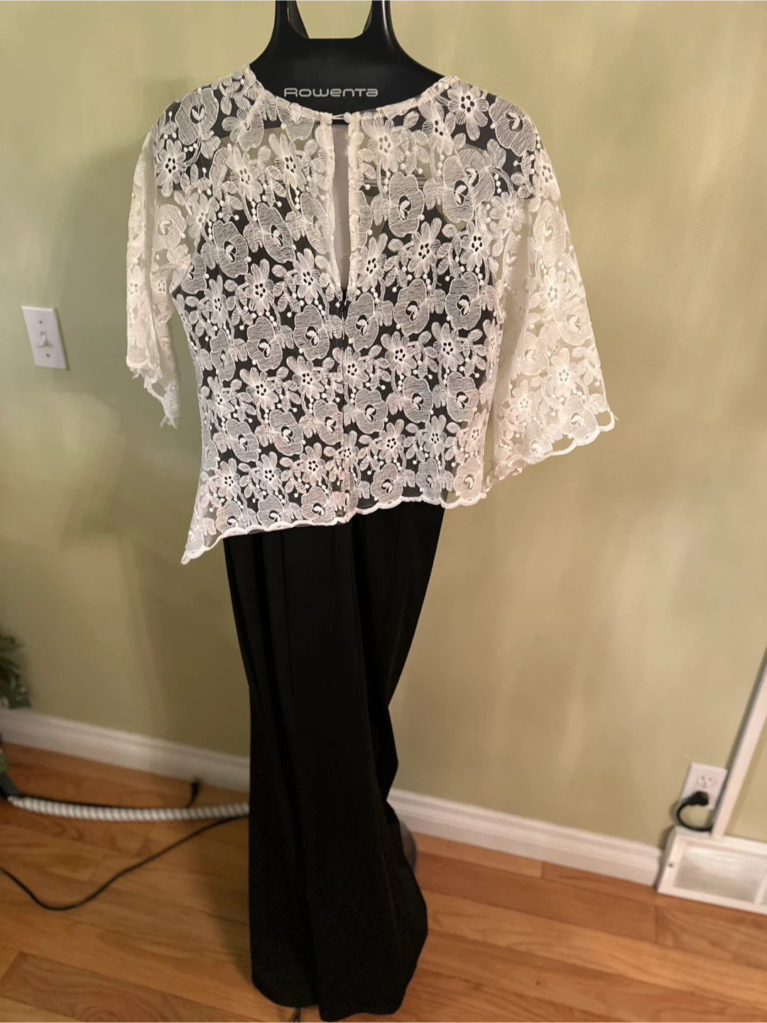 White Lace Overlay Maxi Dress - photo 5