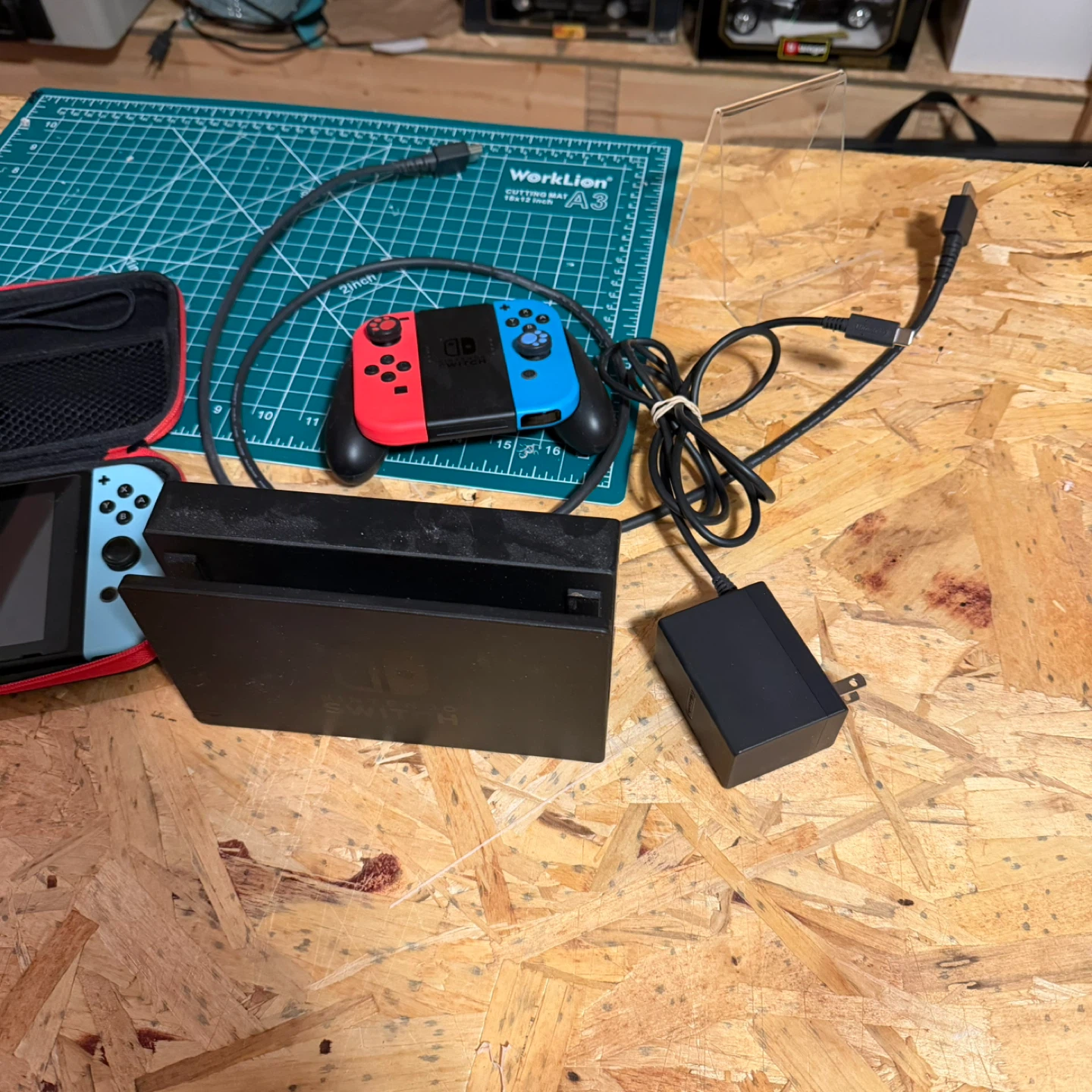 Nintendo Switch Console with Joy-Cons and Accessories - photo 2