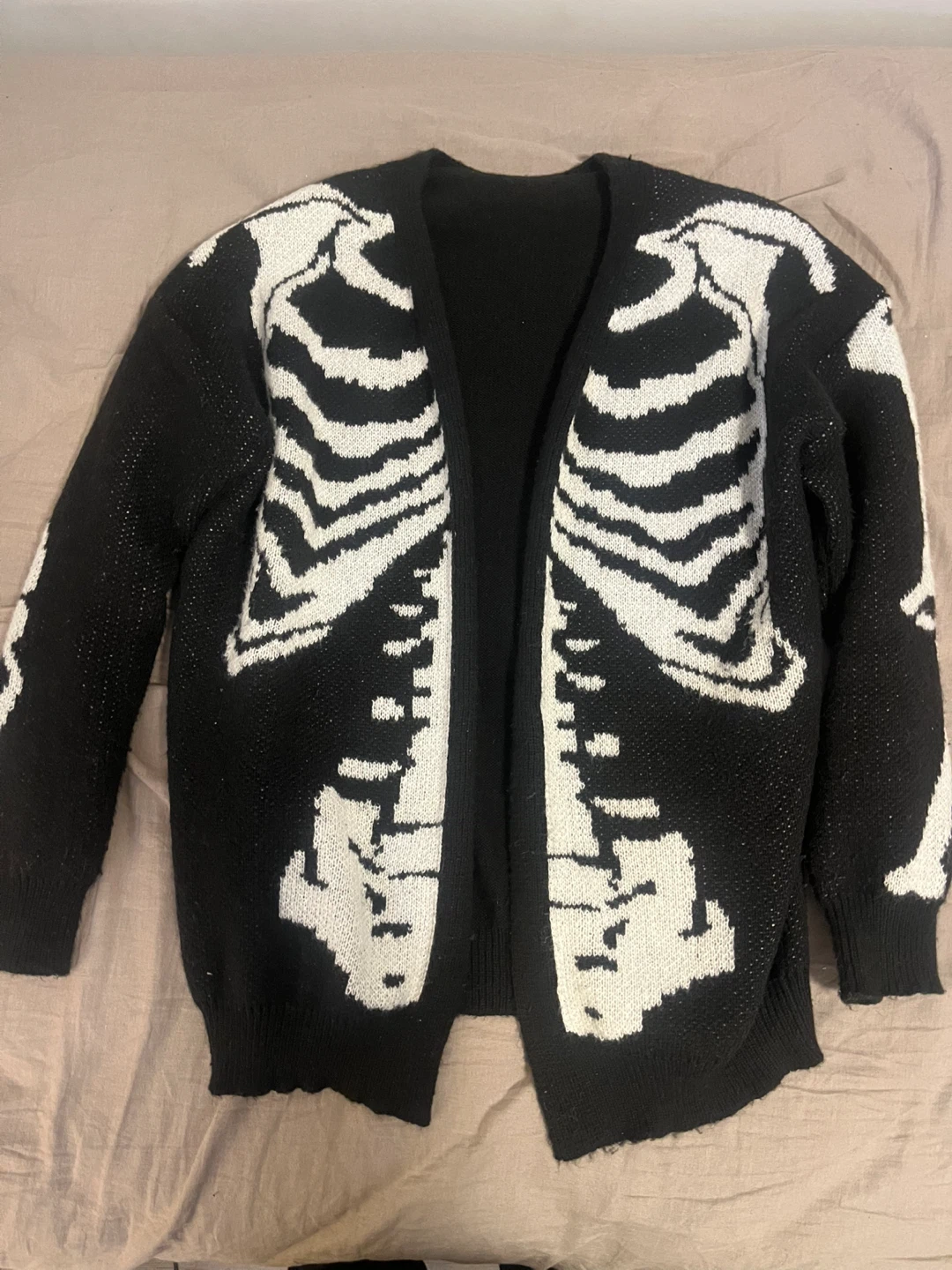 Skeleton Kardigan - Good Condition