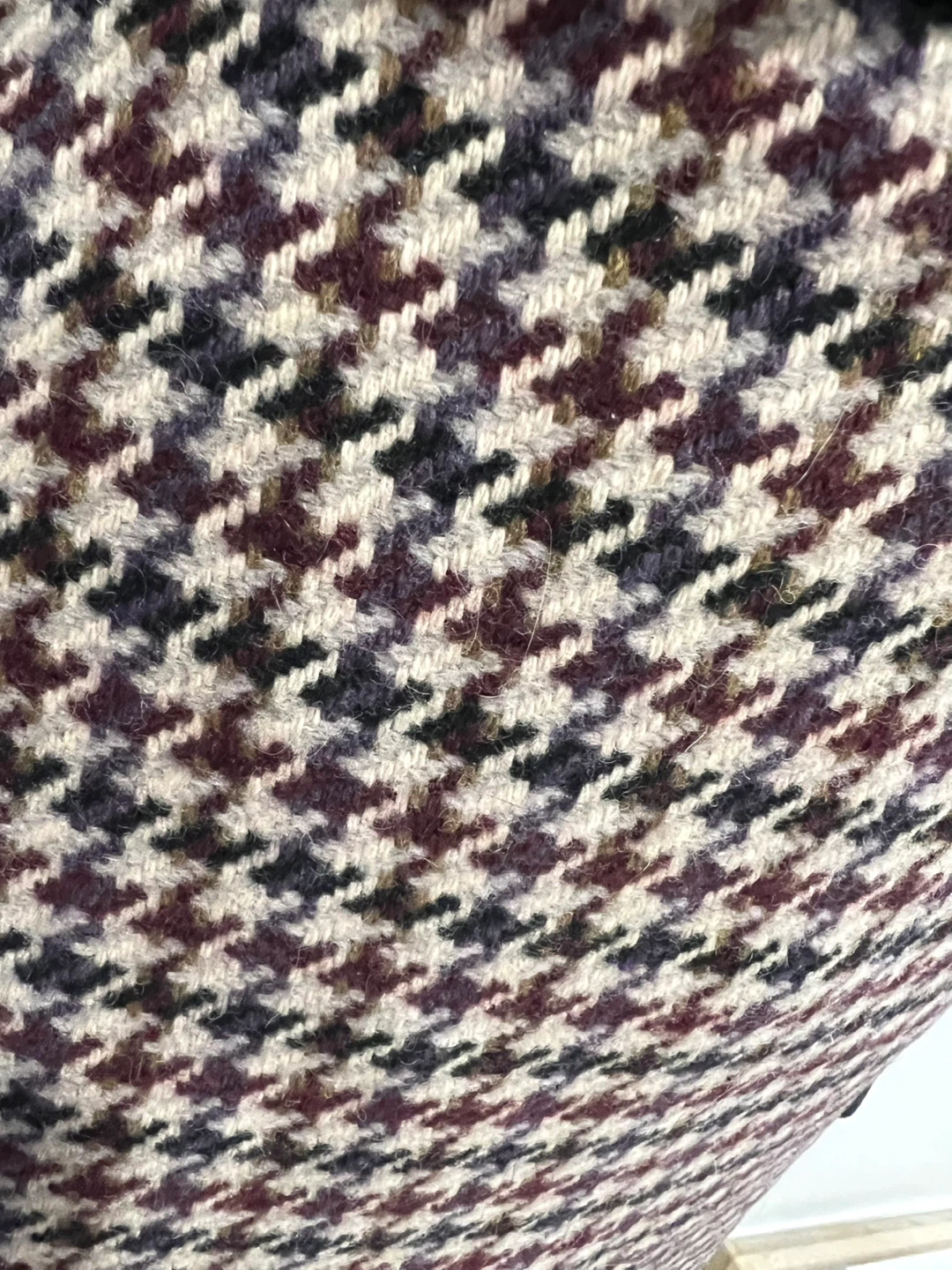 Houndstooth Pattern Mini Skirt Size 4 - photo 4