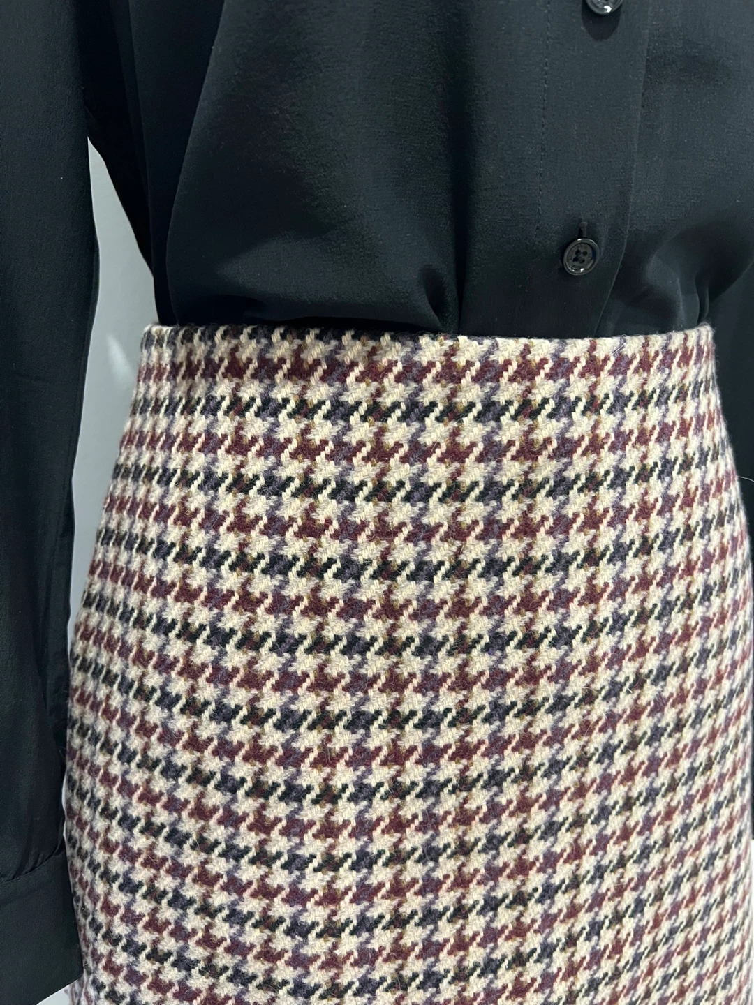 Houndstooth Pattern Mini Skirt Size 4 - photo 3