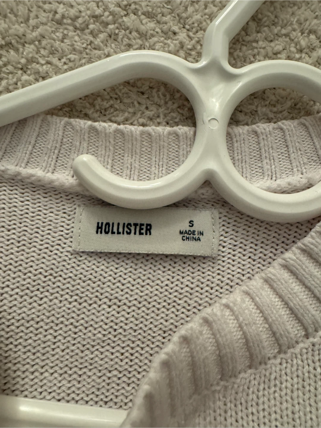 Hollister Women's Bear 'USA' Crewneck Sweater - Size S - photo 2