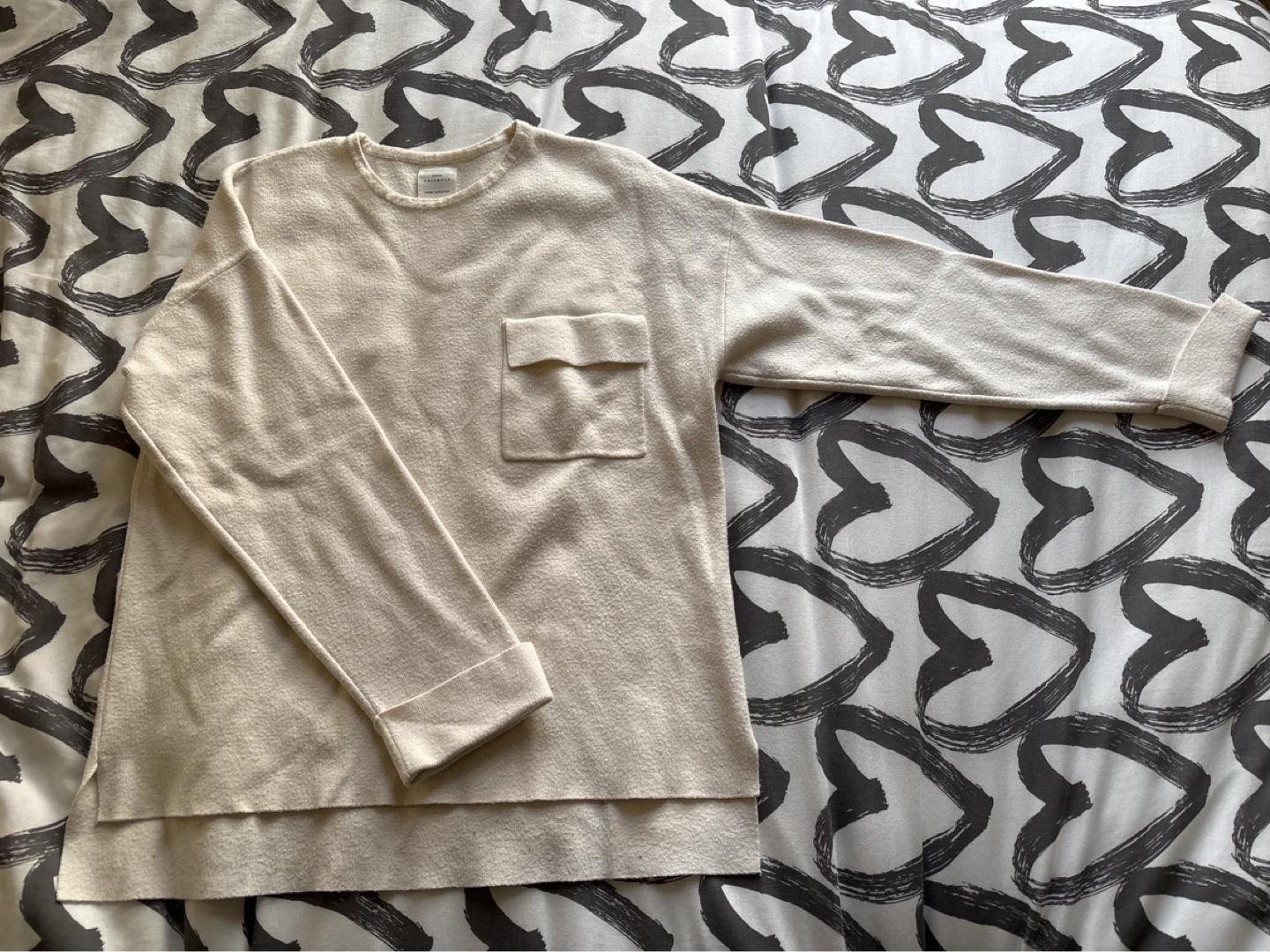 Zara Cream Long Sleeve Pocket T- Shirt - Size Medium