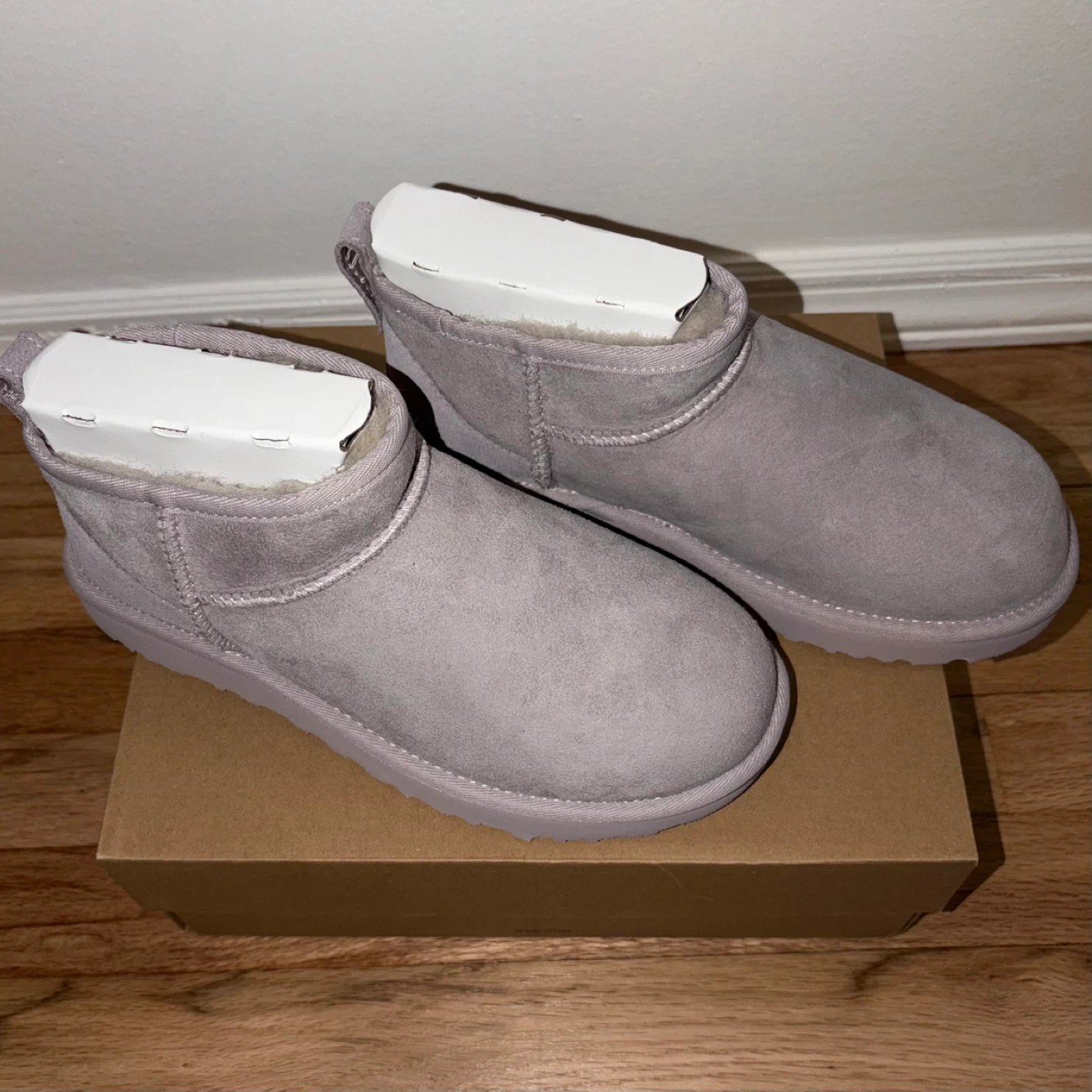 UGG classic ultra mini boots - photo 2