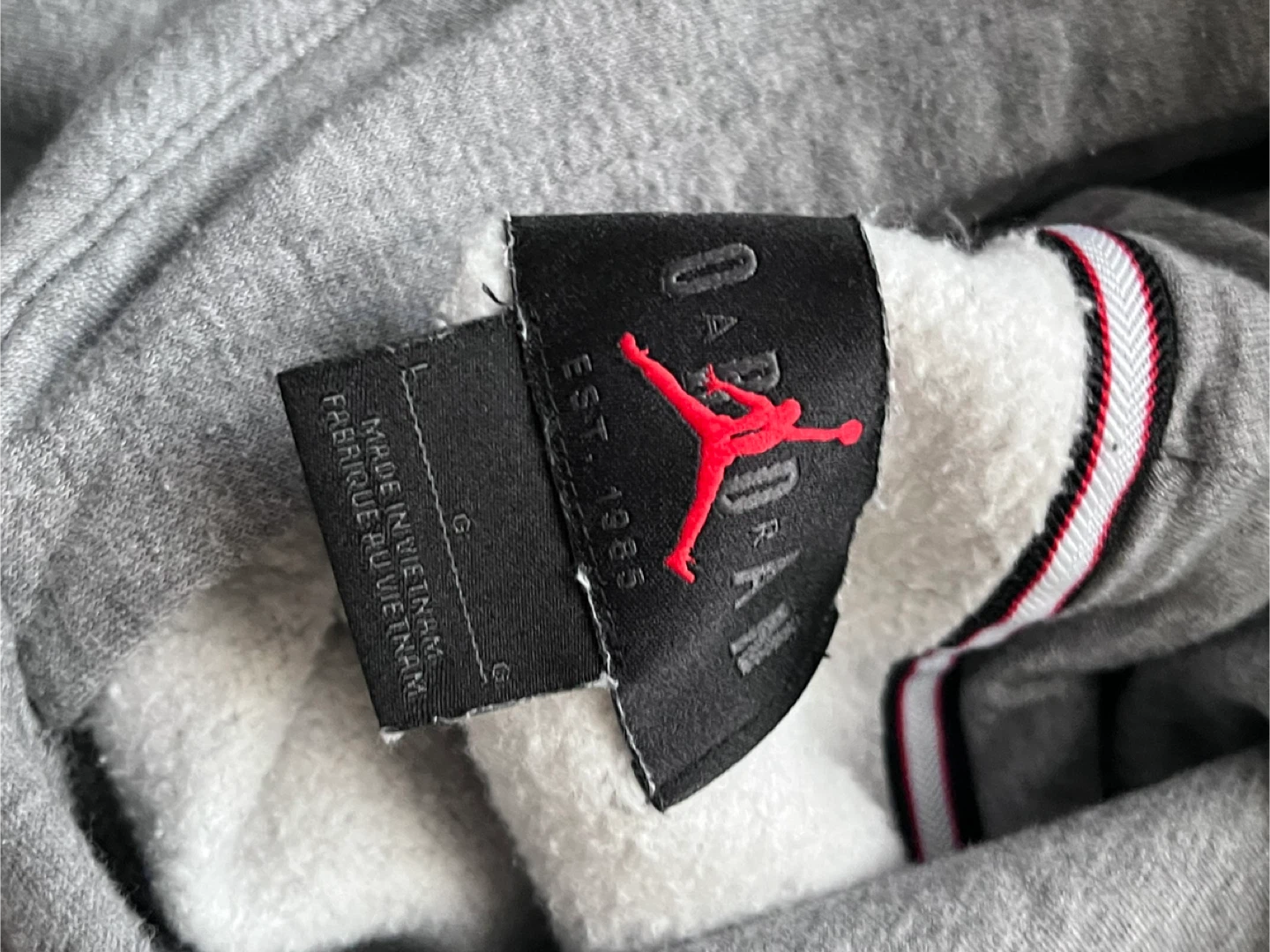 Jordan Grey Hoodie - Size L - photo 2