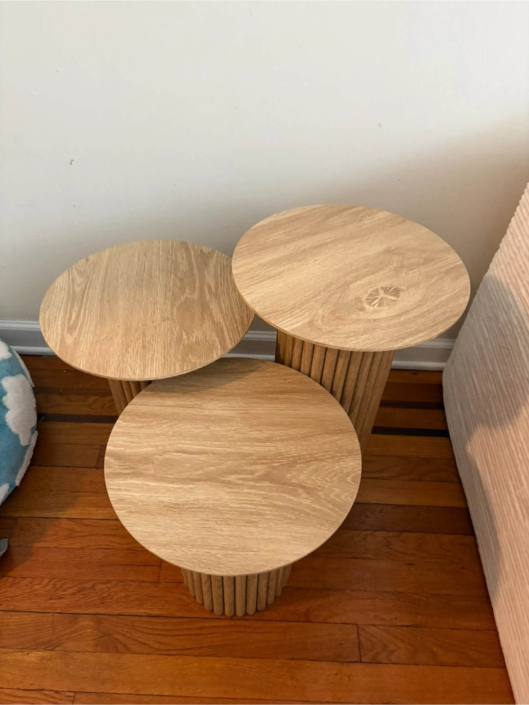 Set of 3 Round Wooden Side Tables - photo 2
