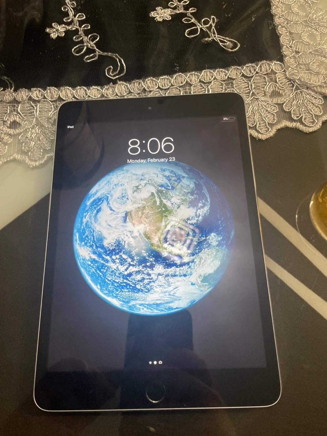 Apple iPad