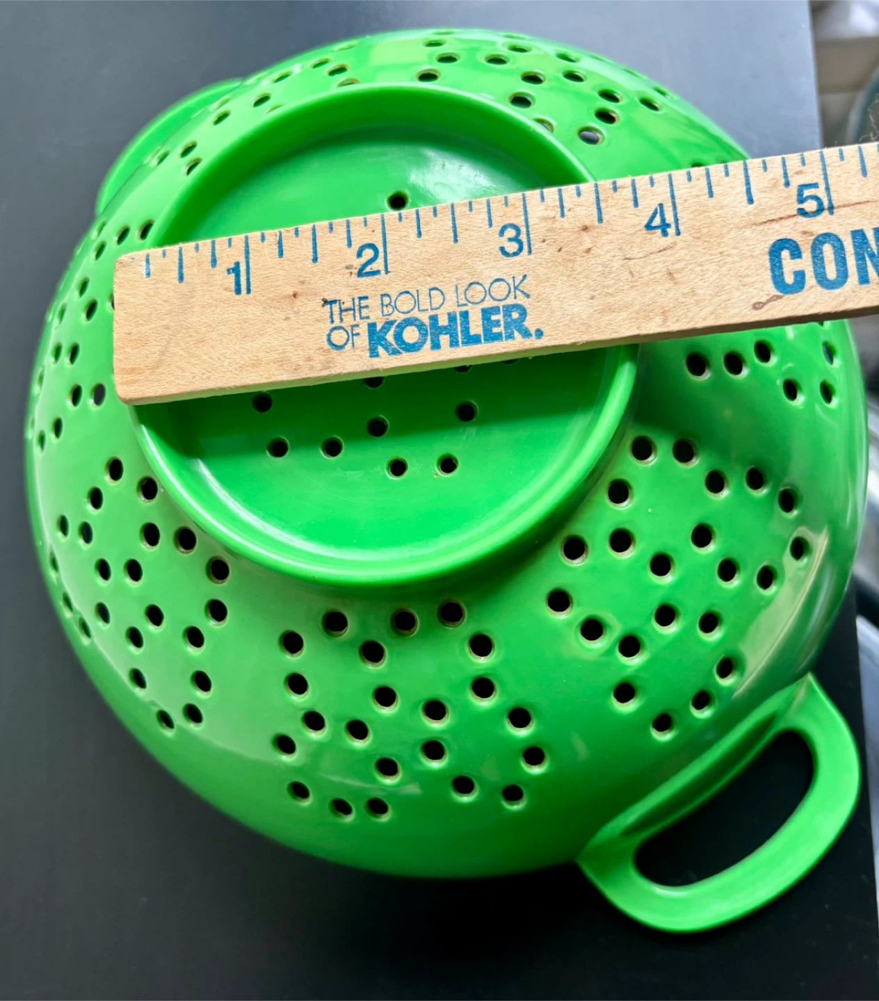 Green Plastic Colander - photo 4