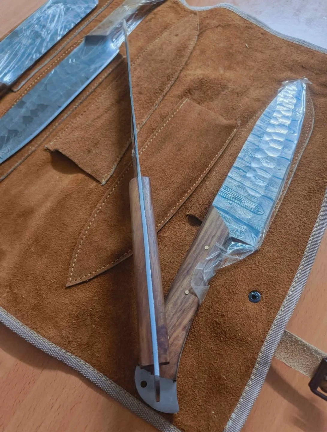 4-Piece Chef Knife Set with Leather Roll Bag - photo 3