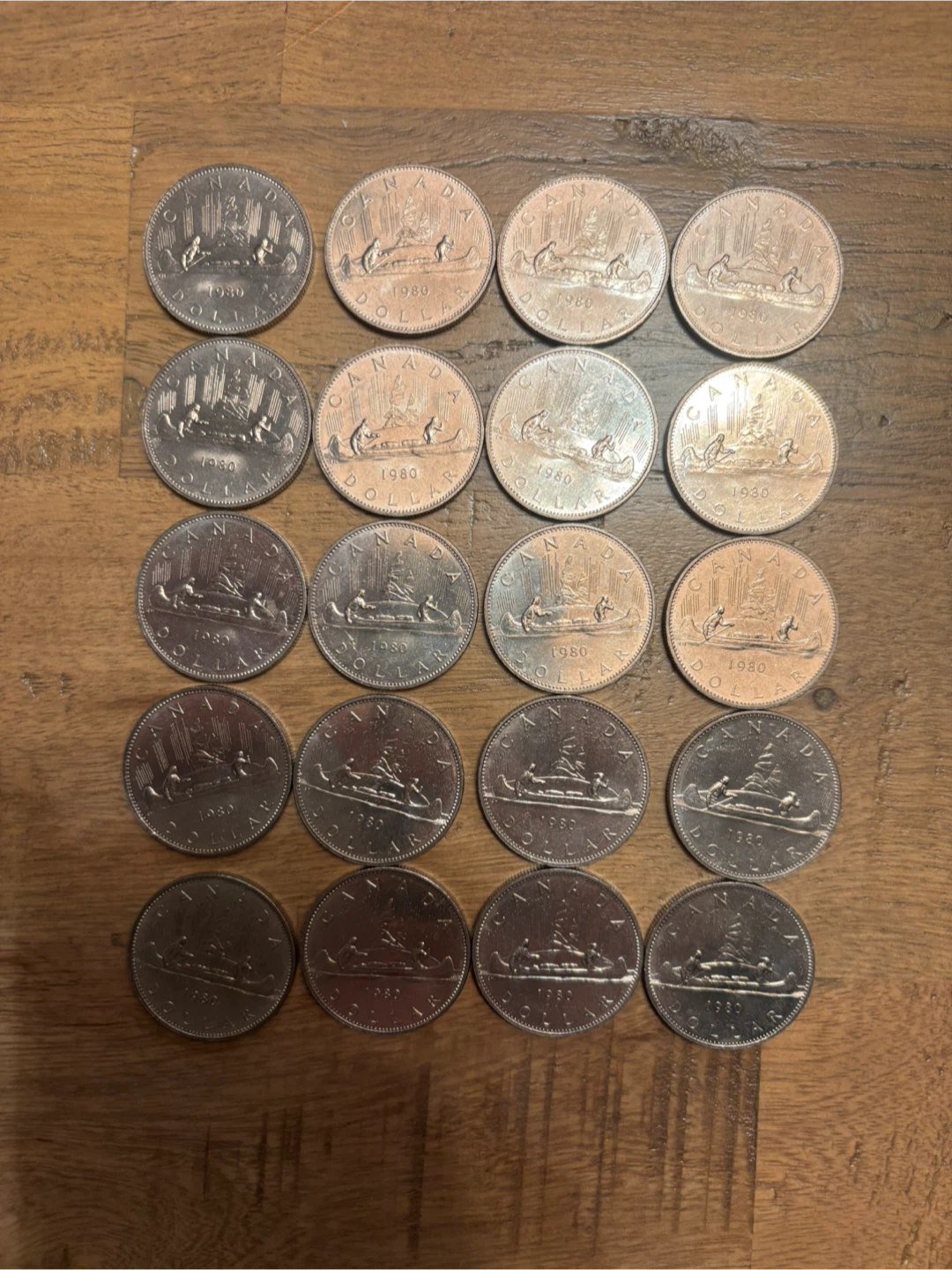 25 Canadian Dollar Coins (1980 Voyageur)