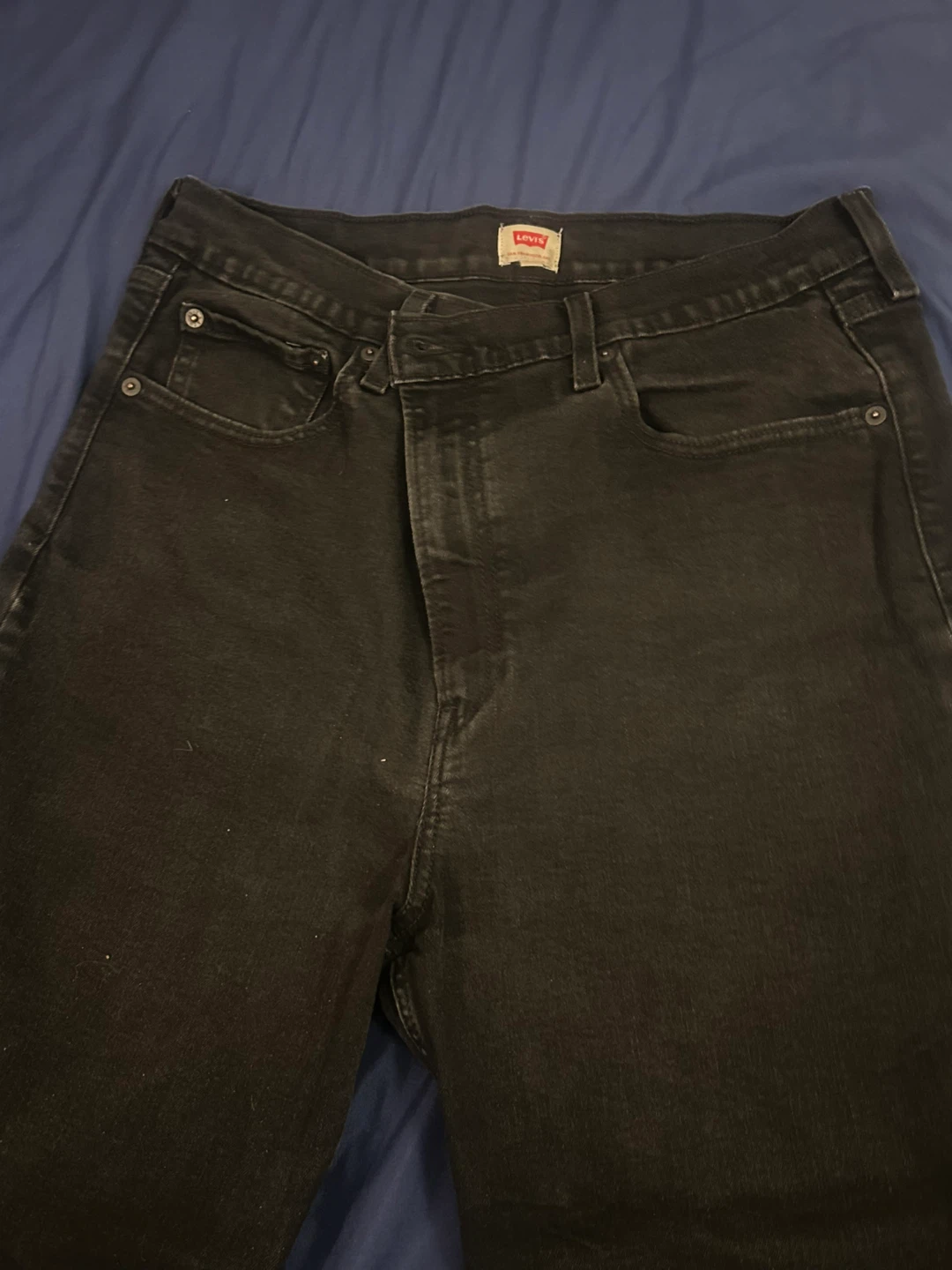 Levi's Black Jeans - Size 32