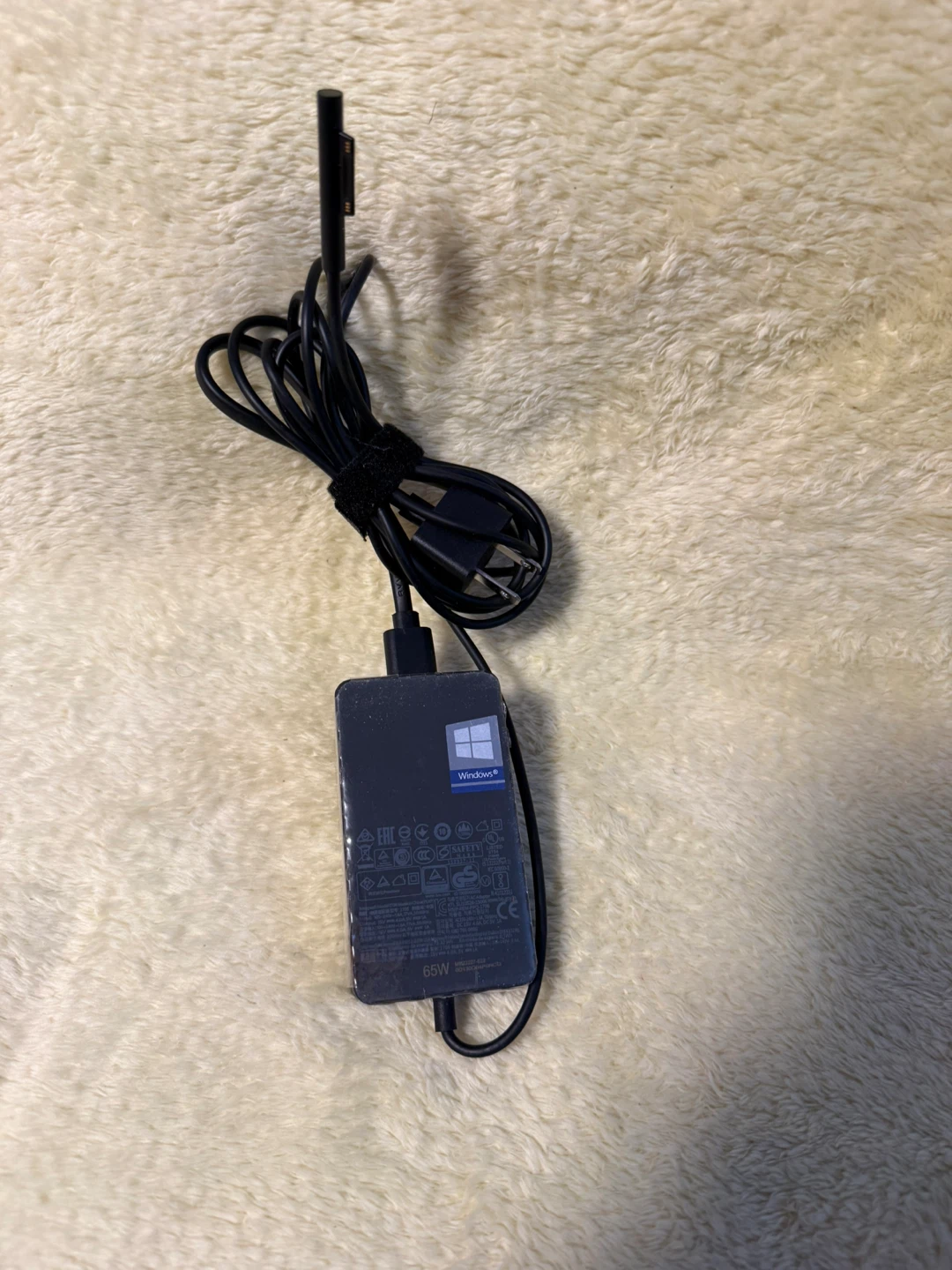 Microsoft Surface Power Supply 65W