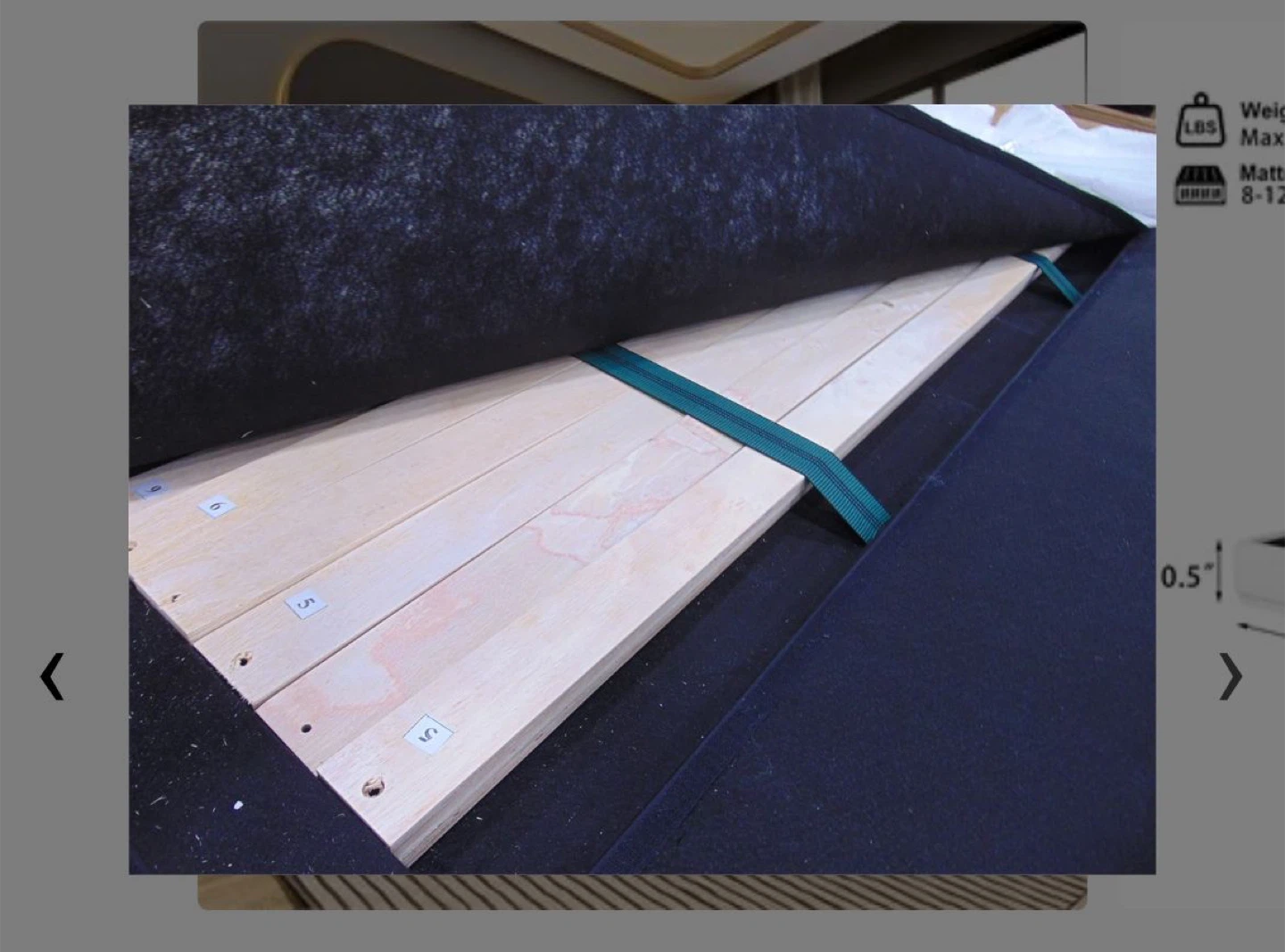 Queen Size White Platform Bed Frame - photo 4