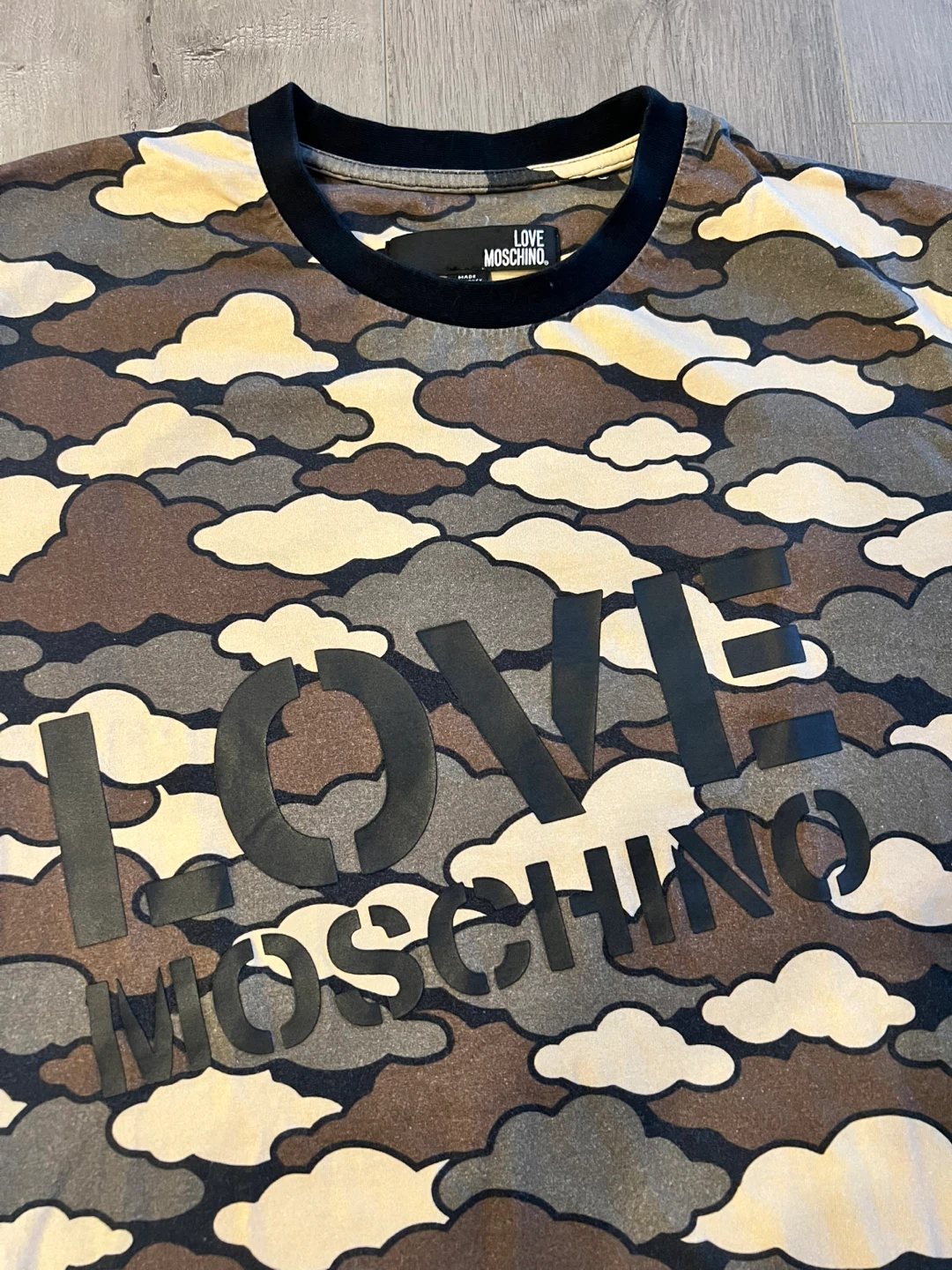 LOVE MOSCHINO Cloud Camo T-Shirt Size S - photo 2