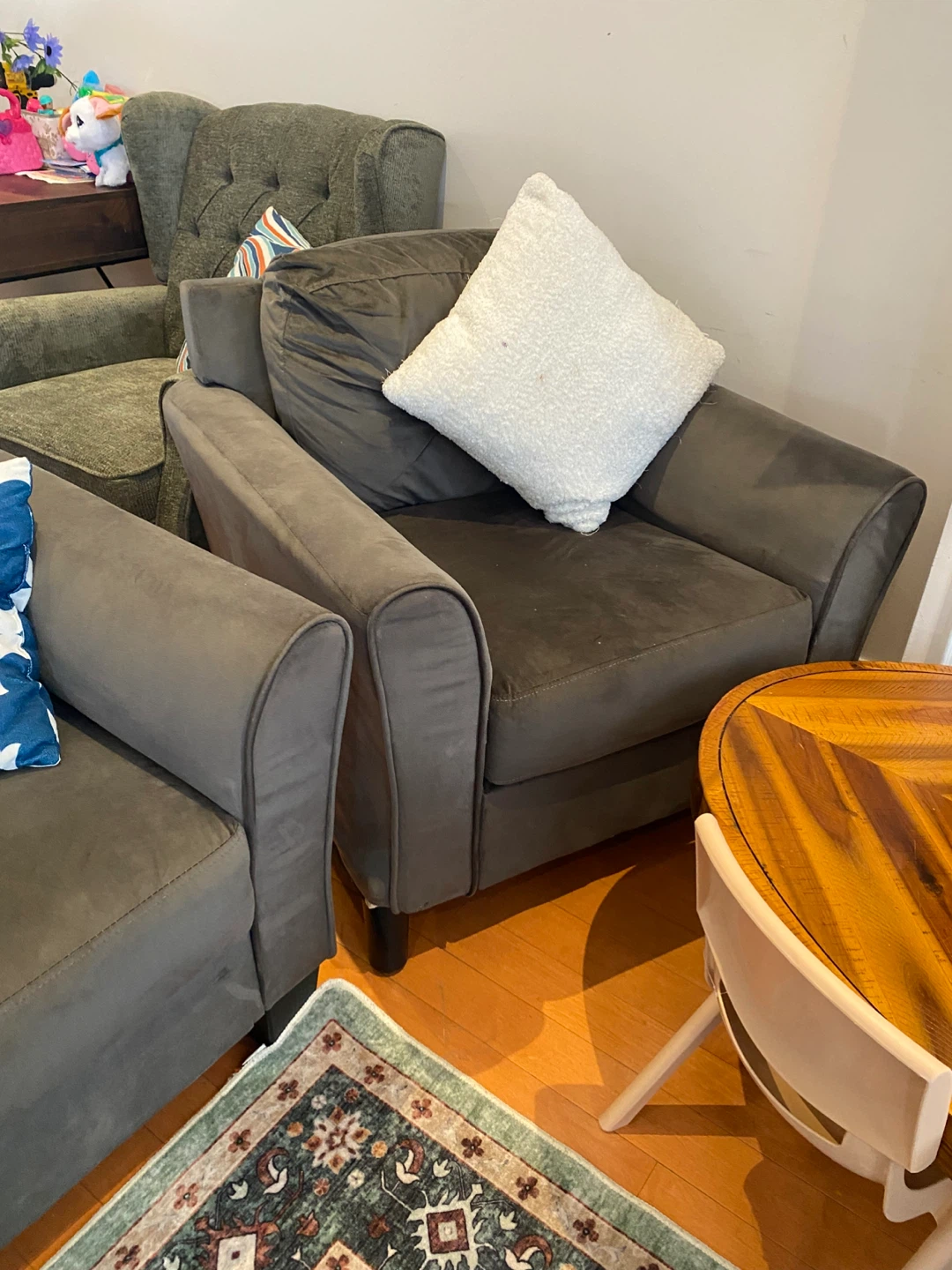 Grey 2 3-Seater Sofa with one chair - photo 5
