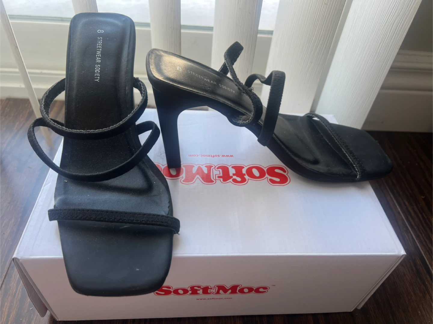 Softmoc heels