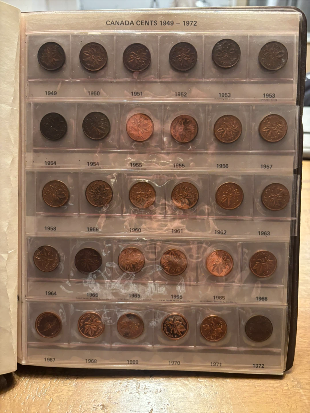 Canadian Small Cents Collection Binder (1920–2002) - photo 3