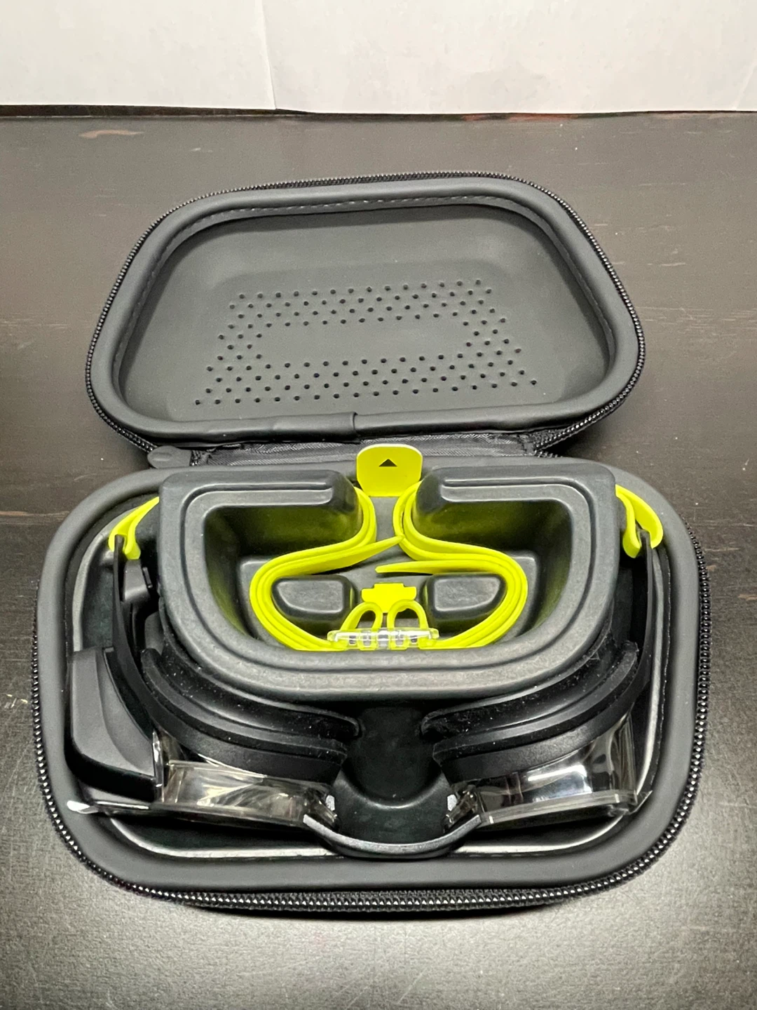 FORM 2 pro smart swim goggles - photo 5