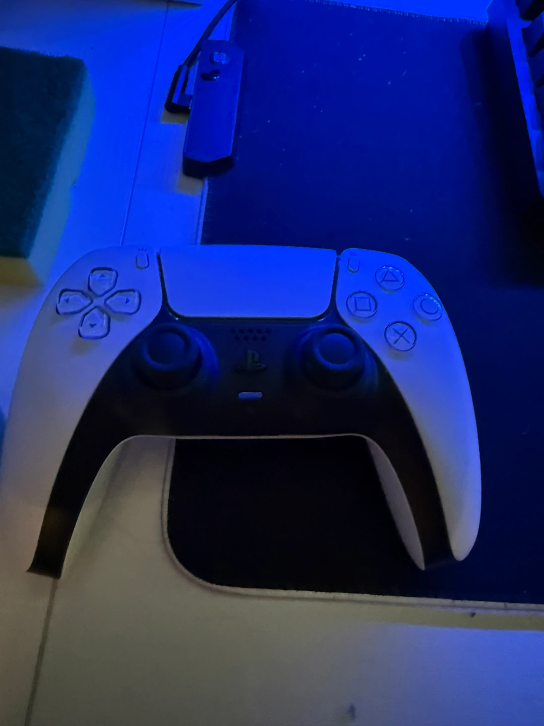 Sony PlayStation 5 Console and DualSense Controller - photo 2