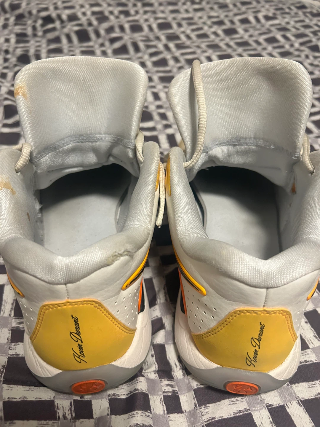 KD 17 basketball shoes - photo 3