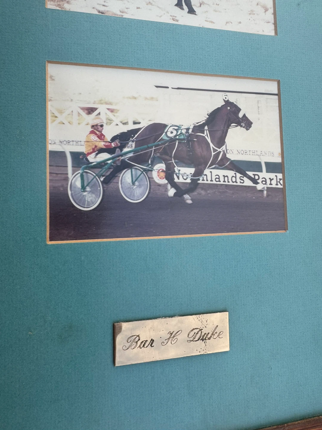 Framed Horse Racing Photos - photo 2