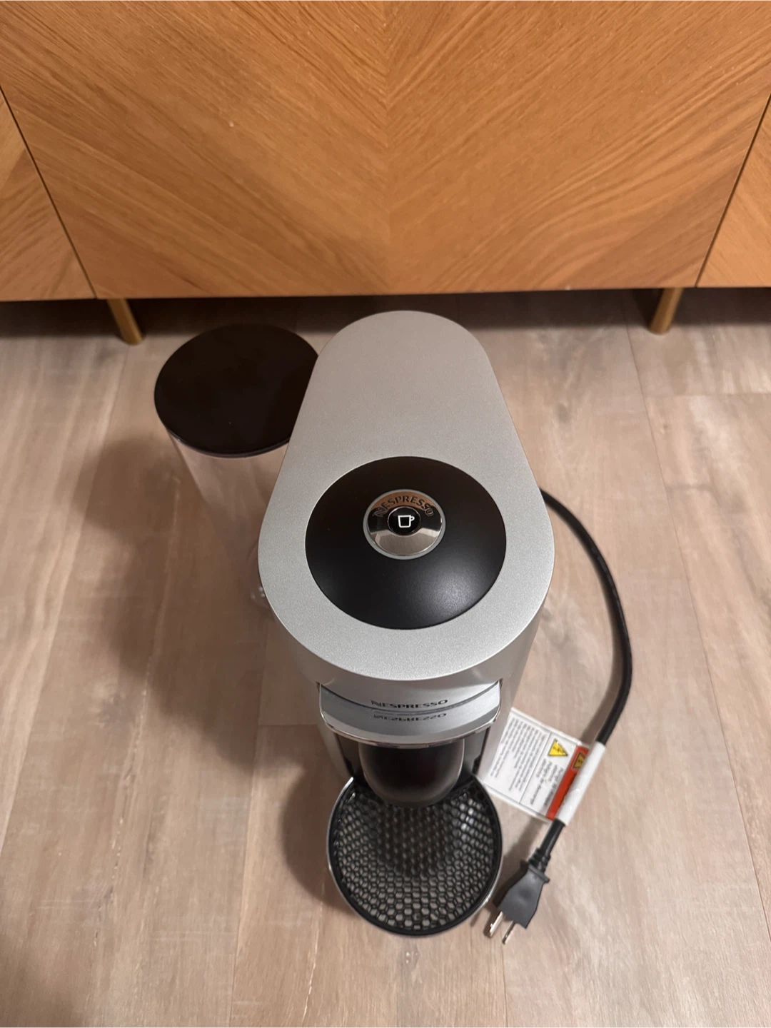 Nespresso Vertuo machine with pod organizer - photo 3