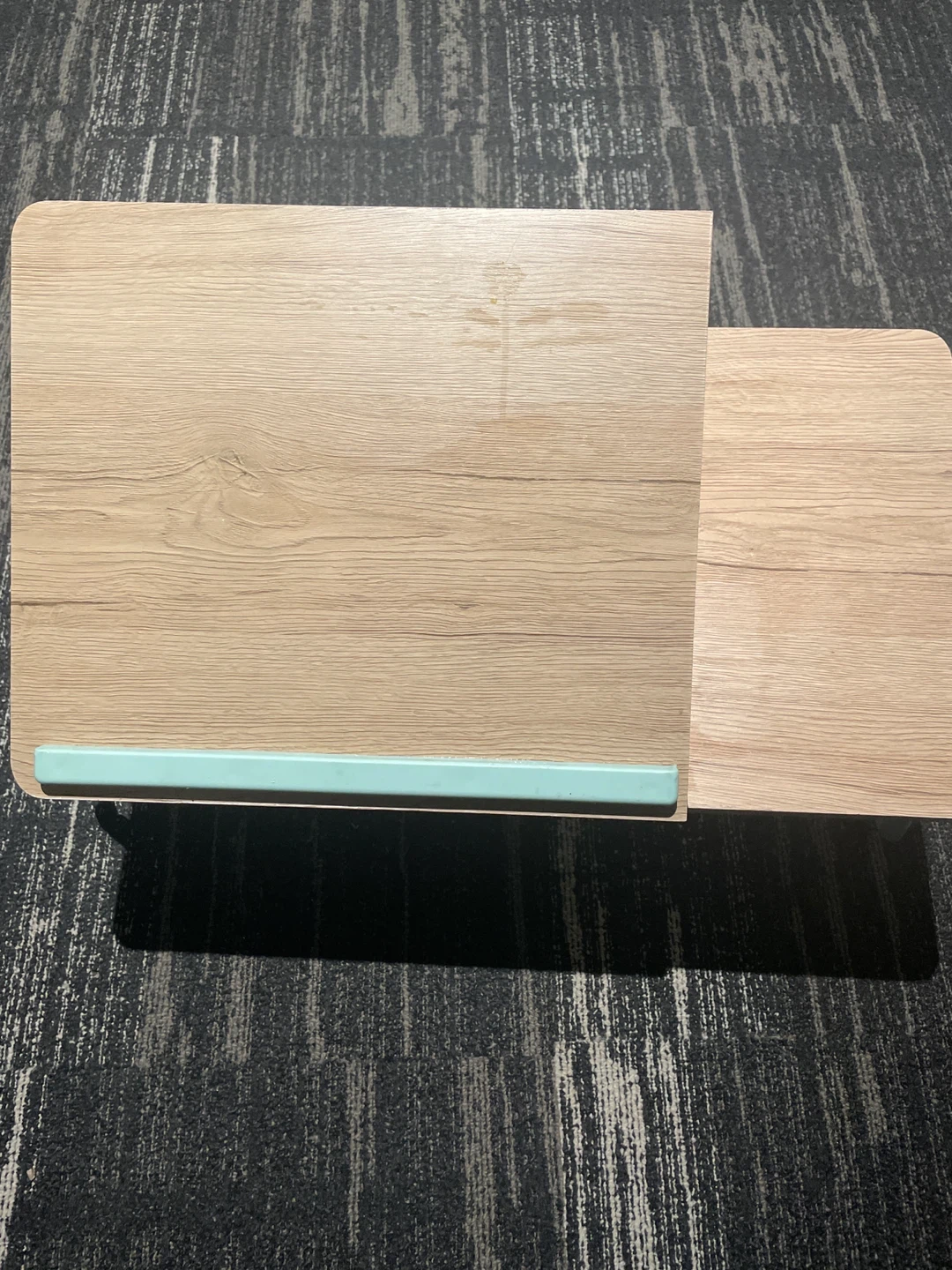 Adjustable Laptop Desk/ TV tray - photo 2