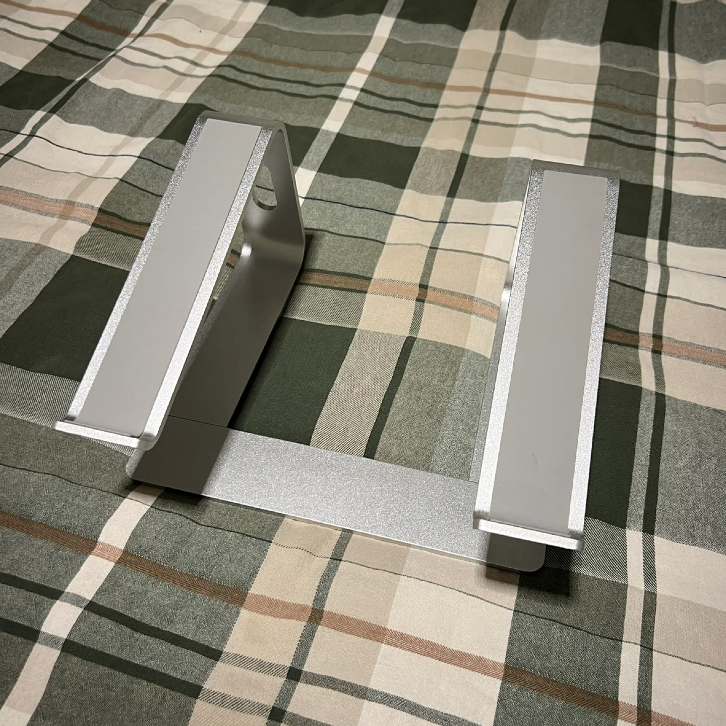 Silver Laptop Stand Ergonomic Riser Metal - photo 2