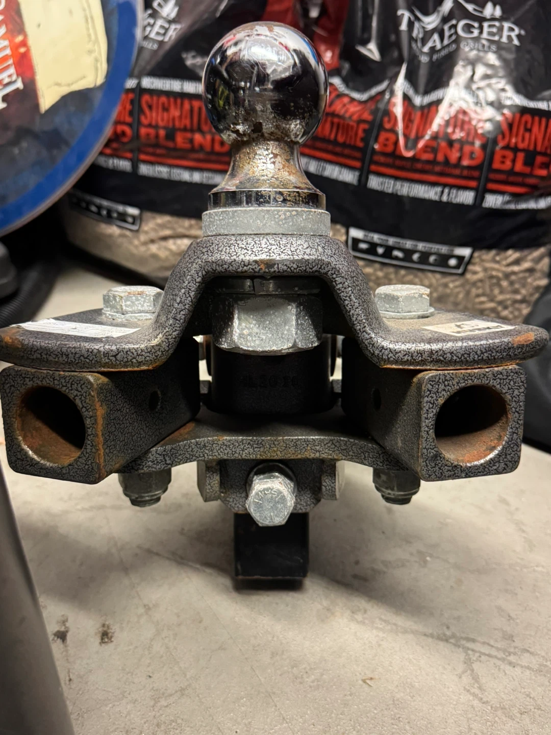 Husky Towing Products 2-5/16" Hitch Ball with Away bars