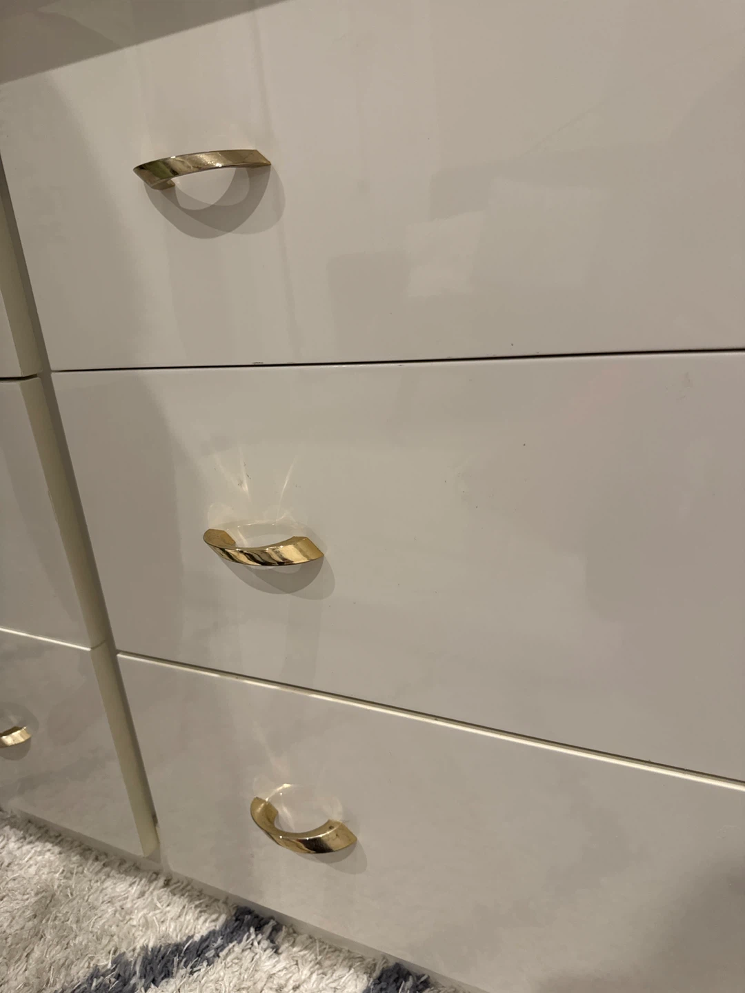 Cream Lacquer Dresser with Gold Handles - photo 3