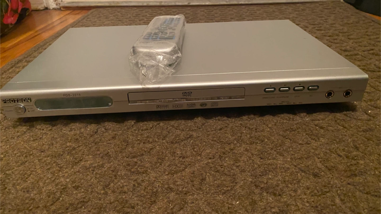 PROTRON PDS-2315 DVD Player Silver with Remote