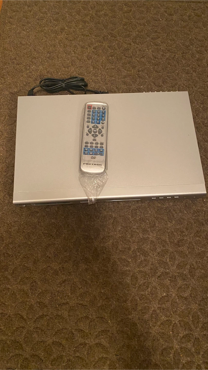 PROTRON PDS-2315 DVD Player Silver with Remote - photo 2