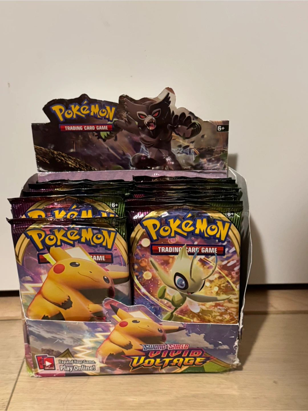 Pokemon vivid voltage booster packs