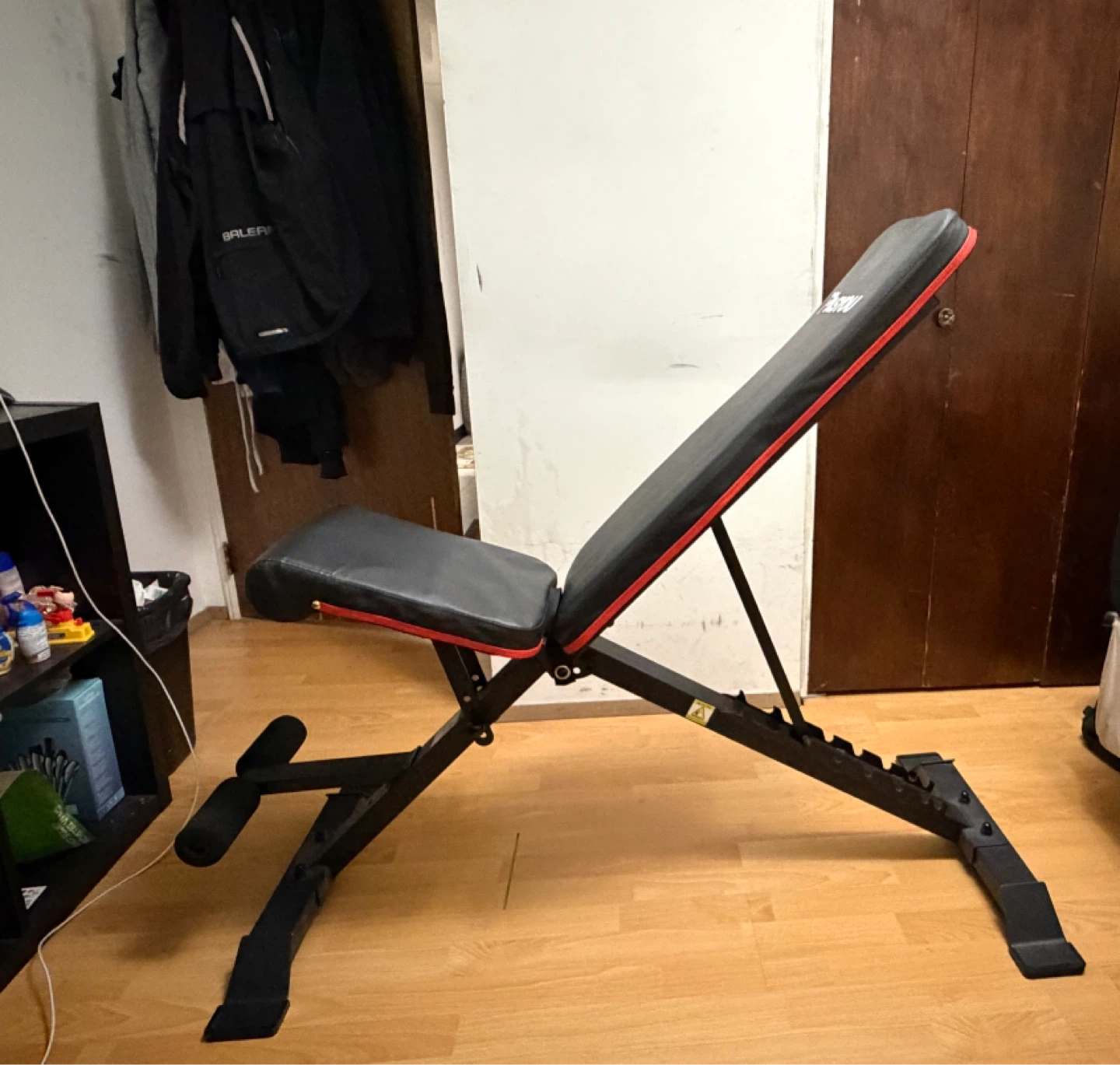 Adjustable Weight Bench