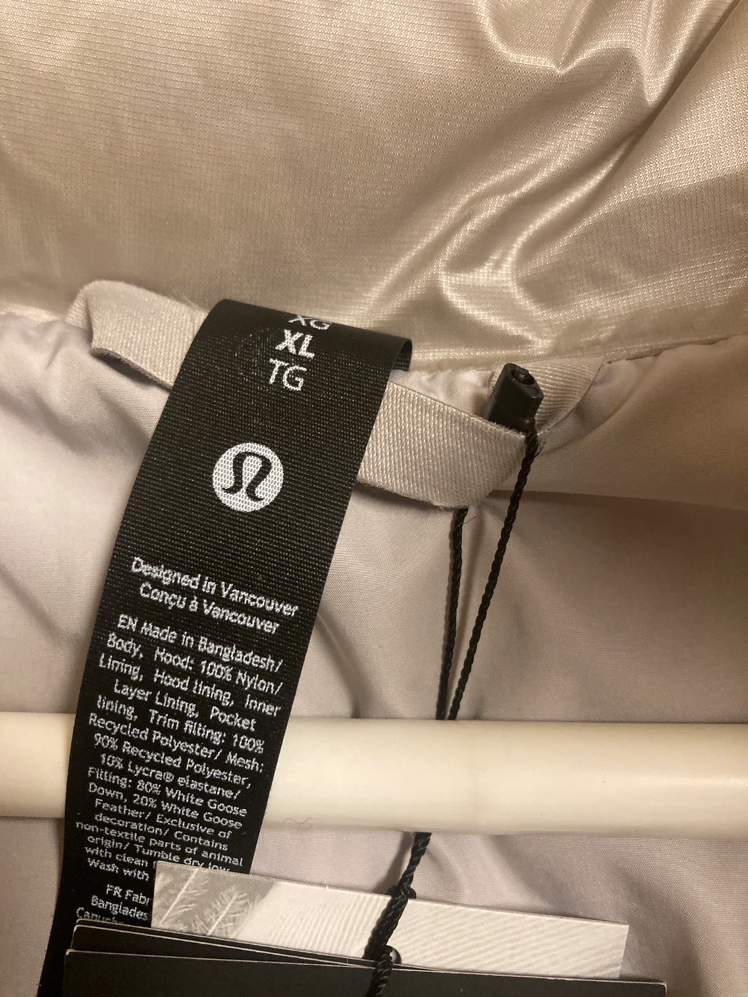 Lululemon Puffer Jacket with Hood - XL/TG - photo 4