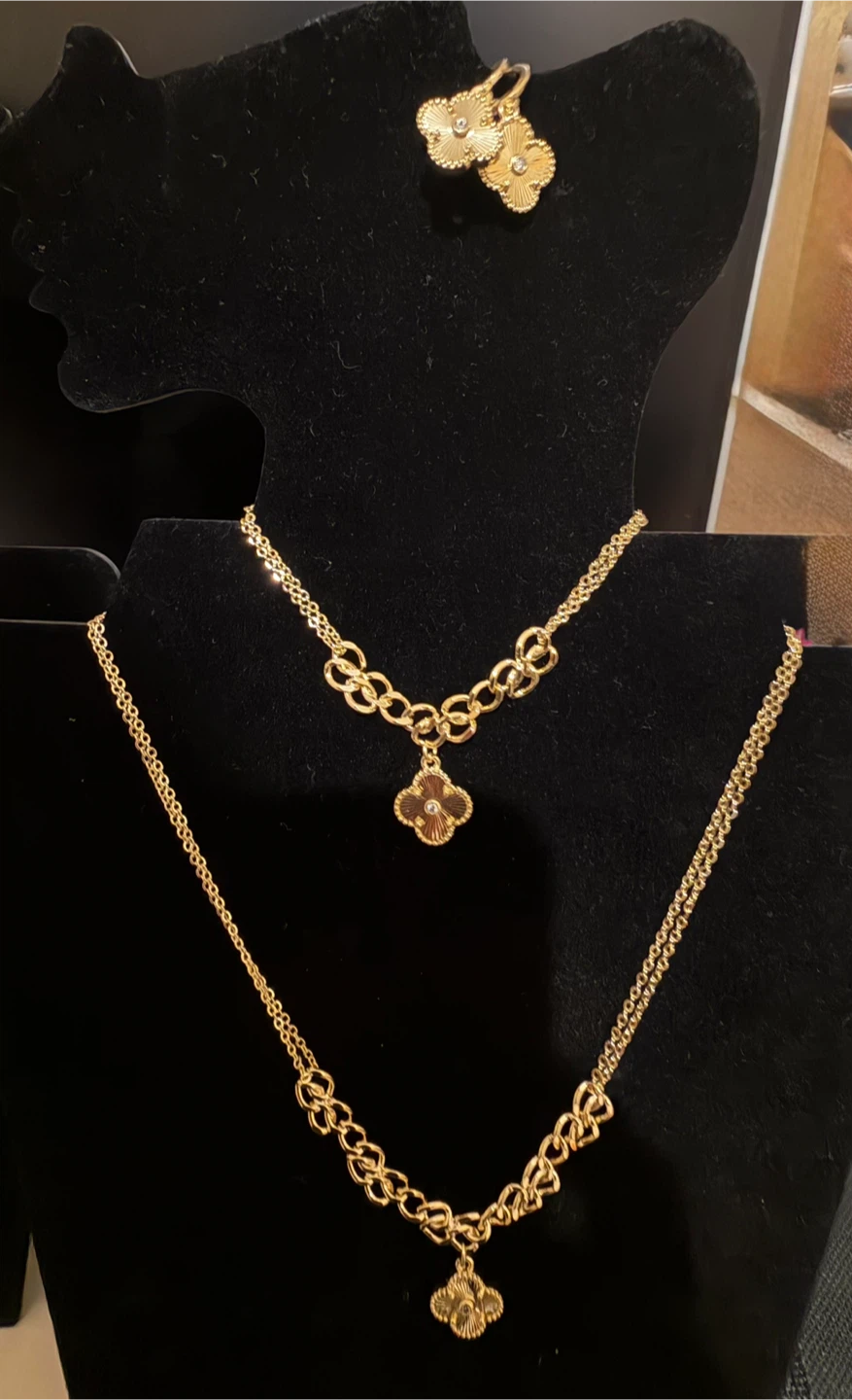 14 kGold plated  Clover Pendant  Set