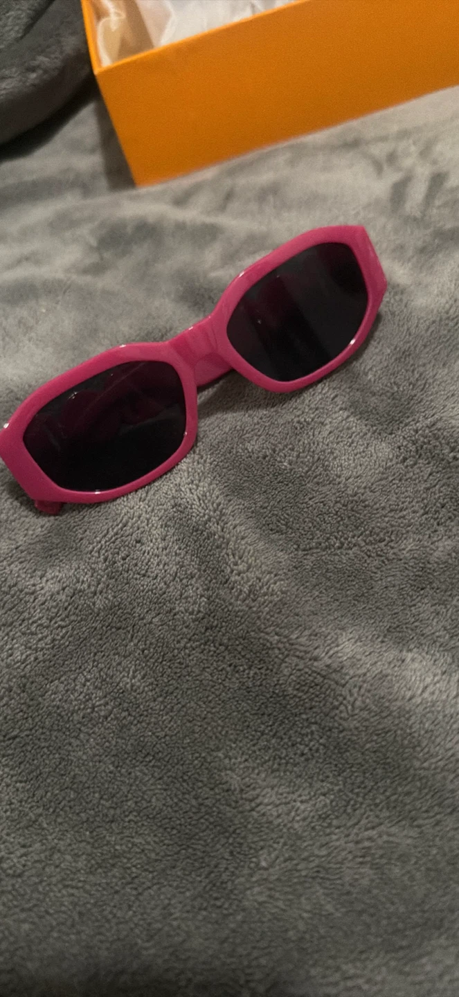 Pink Sunglasses with Gold Accent - photo 2
