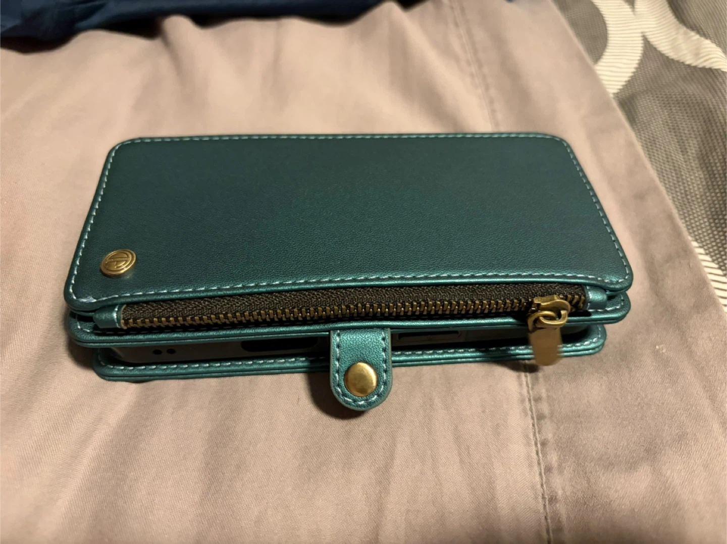 Defencase Flip Wallet Phone Case - photo 3