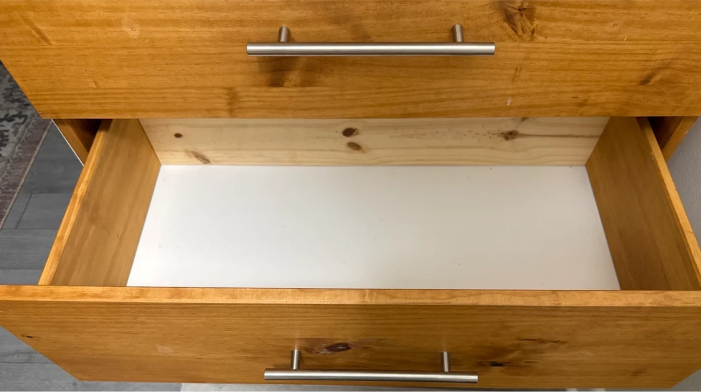Walnut stained wooden dresser - photo 2