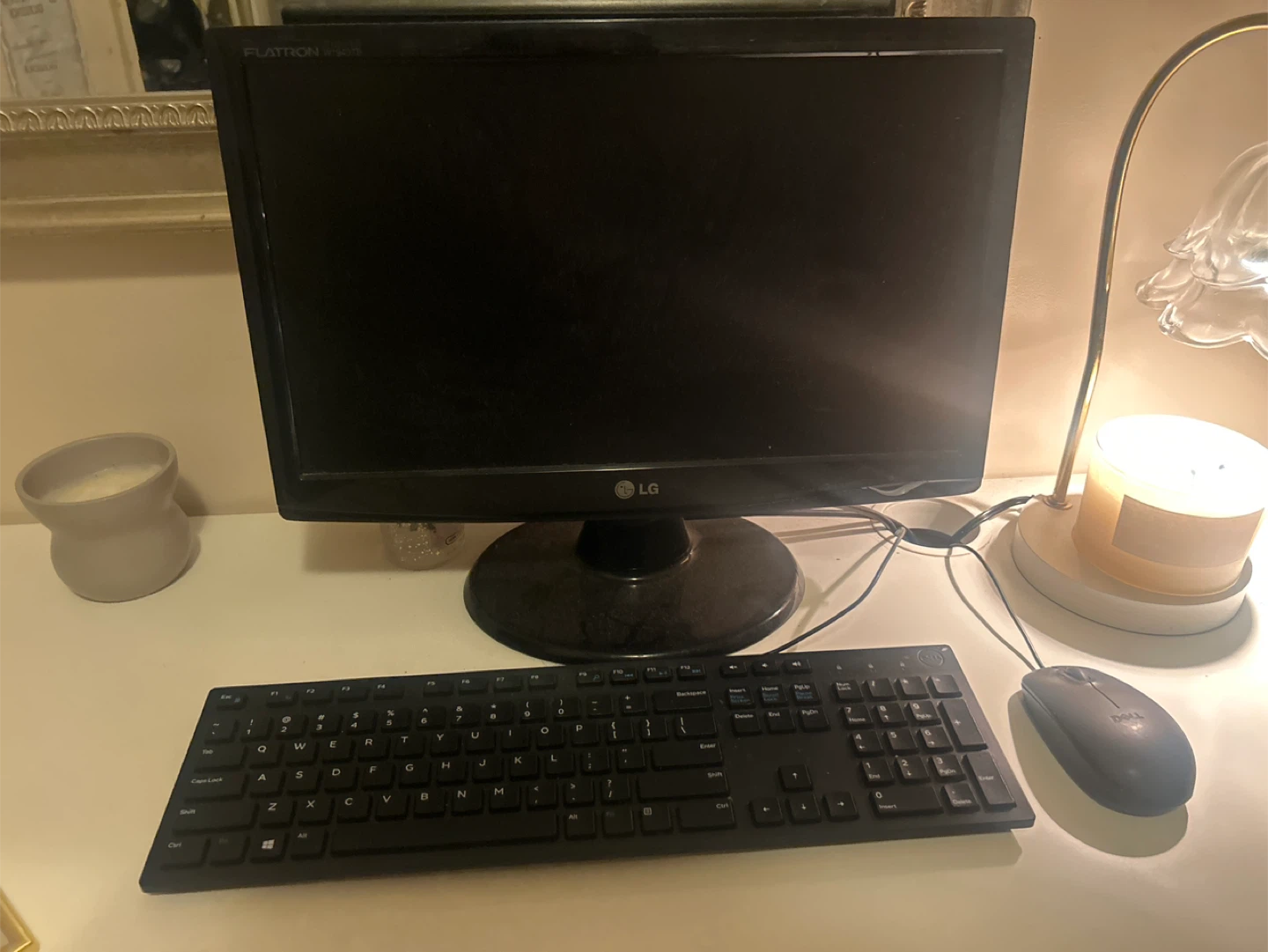 Computer with LG Monitor, Keyboard, and Mouse