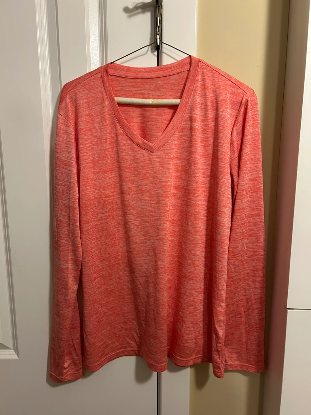 Coral Long Sleeve V-Neck Shirt - Size XL