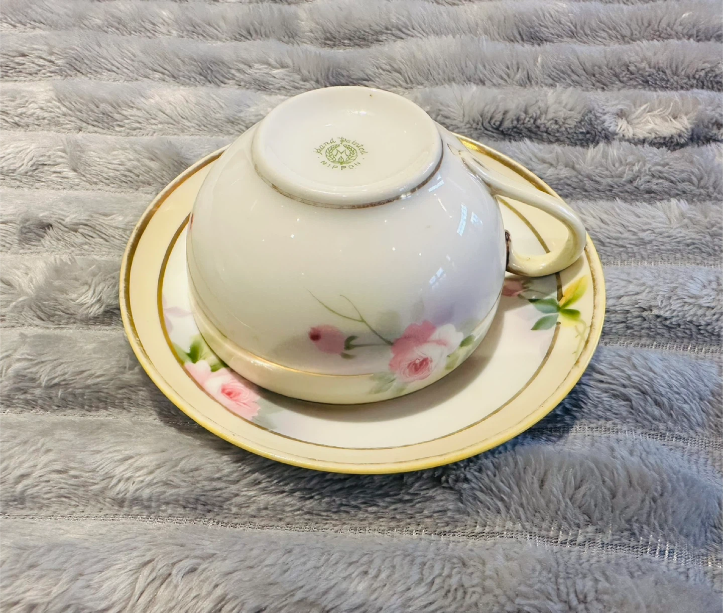 Duchess Bone China Teacup and Saucer Set - photo 3