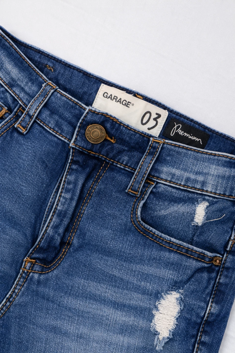 Garage Women's Blue Distressed Skinny Jeans Size 03 - photo 2