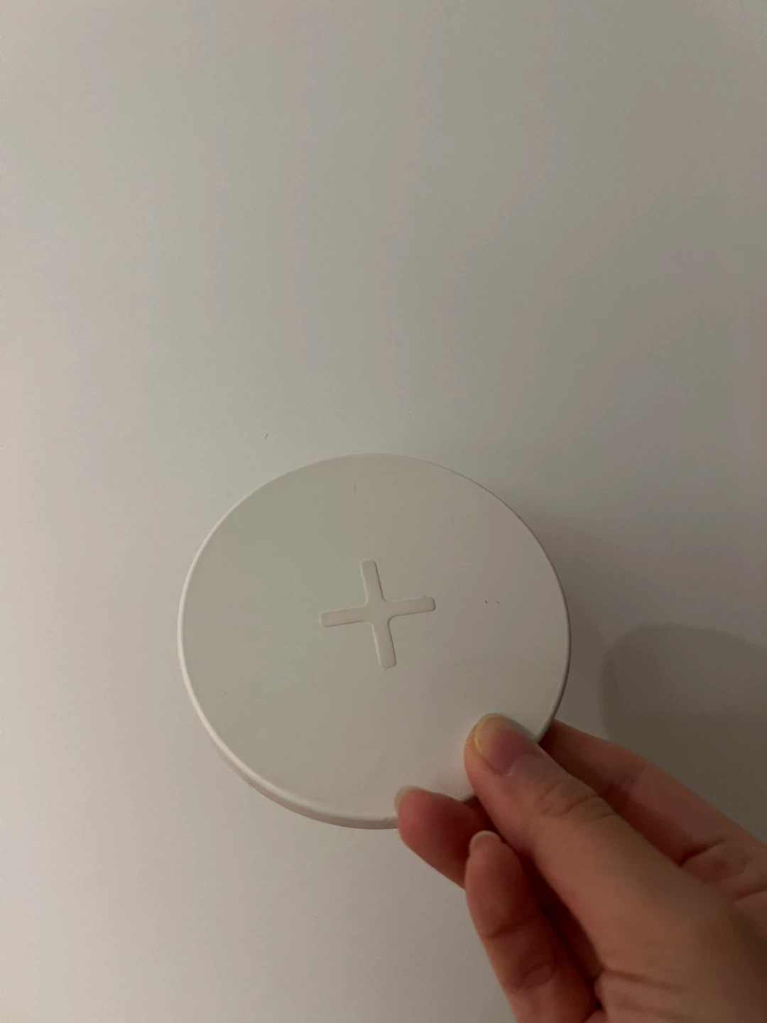 IKEA LIVBOJ Wireless Charger with USB-C - photo 3