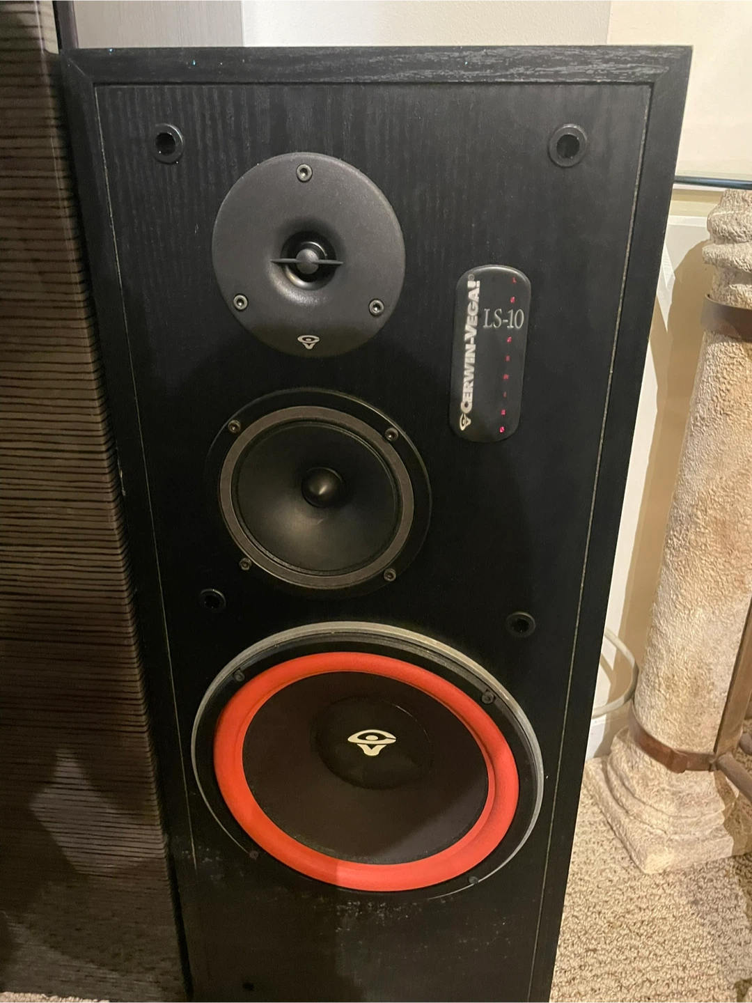 Cerwin-Vega LS-10 Speakers - photo 3