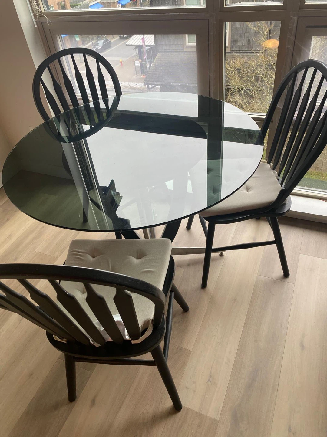 Round Glass Dining Table with 3 Chairs