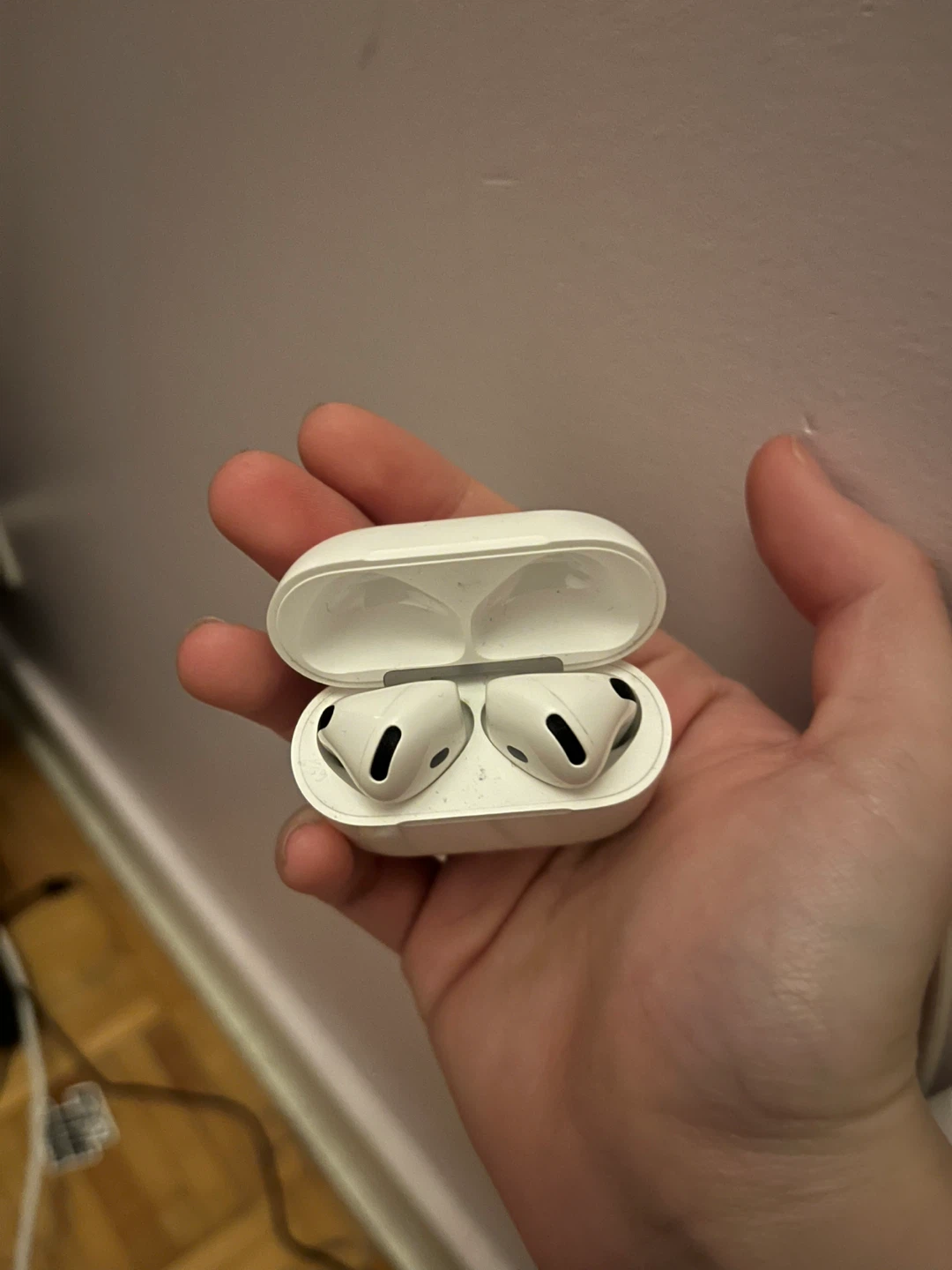 Airpods 4 - photo 2