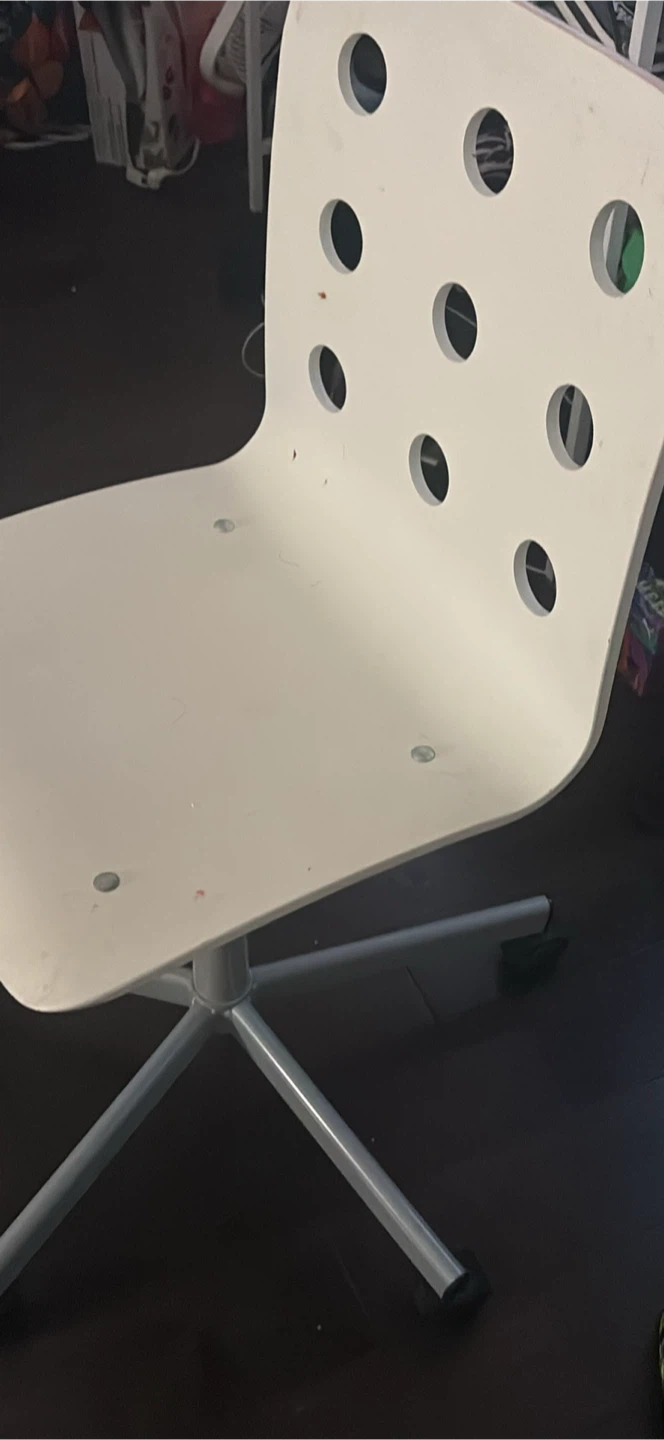 White Swivel Office Chair with Wheels - photo 3